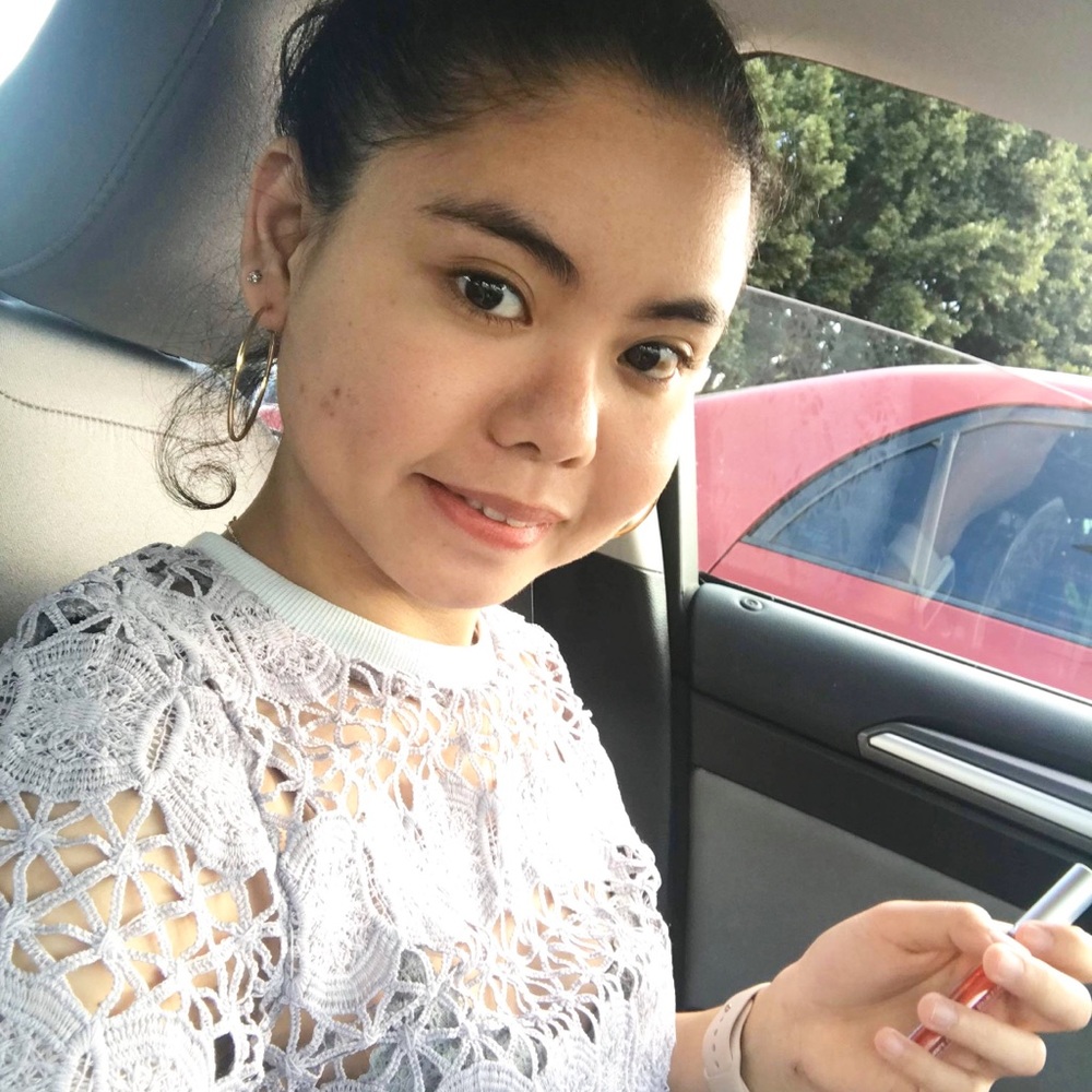 Meet your Posher, Kristella bianca